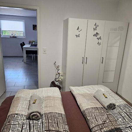 Schoene Einliegerwohnung 200M Vom Wasser Entfernt Stein Am Rhein Bagian luar foto